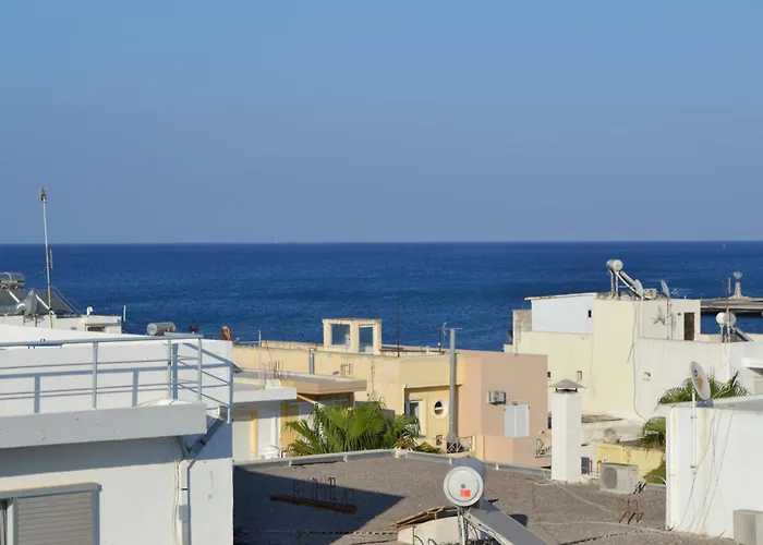 Kuburno Roof * העיירה קוס